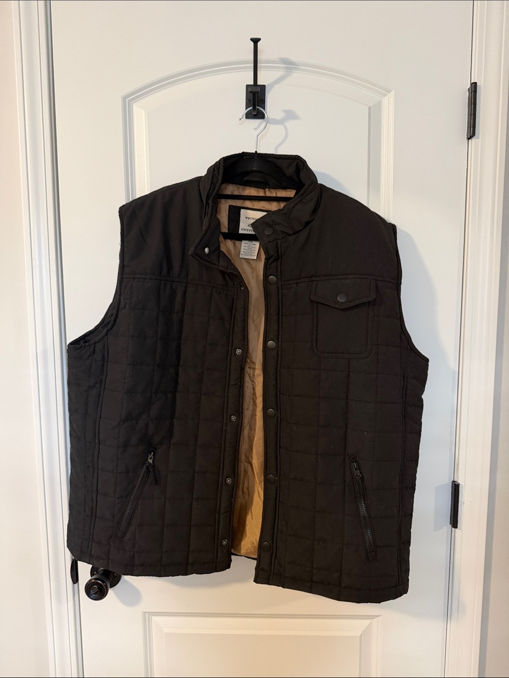 Men’s Quilted Black Vest with Tan Lining